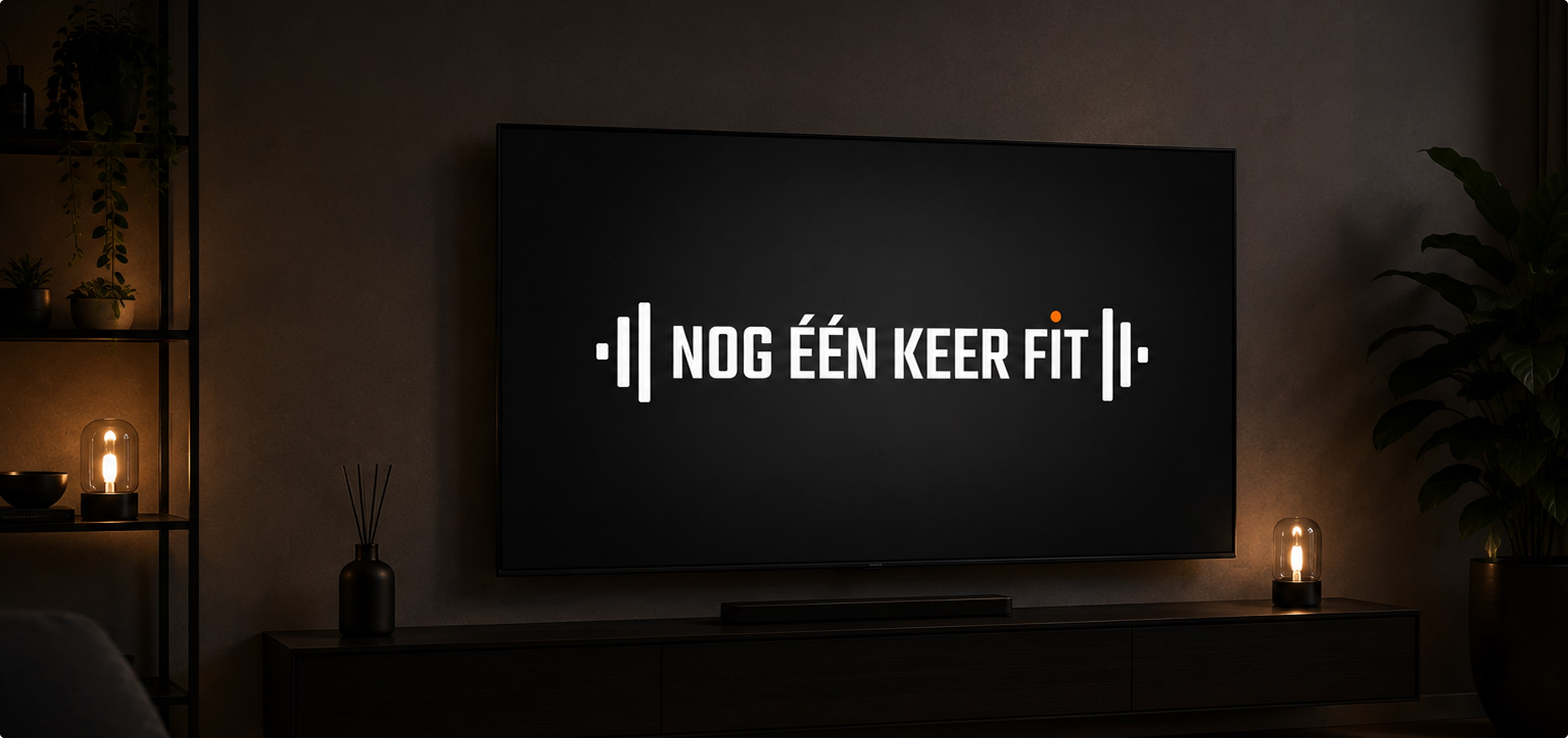 Het logo van Nog Eén Keer Fit getoond op een televisie in een woonkamer